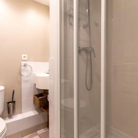 Appt 2 Pieces 6 Pers Avec Piscine Tennis Parking Gratuit 157 Apartamento