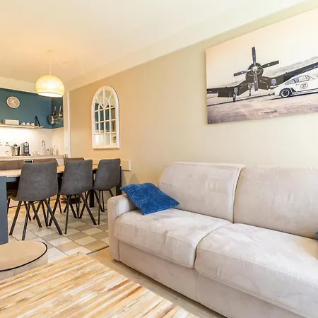 6-person Flat With Swimming Pool Tennis Court And Car Park 157 Apartment Le Touquet